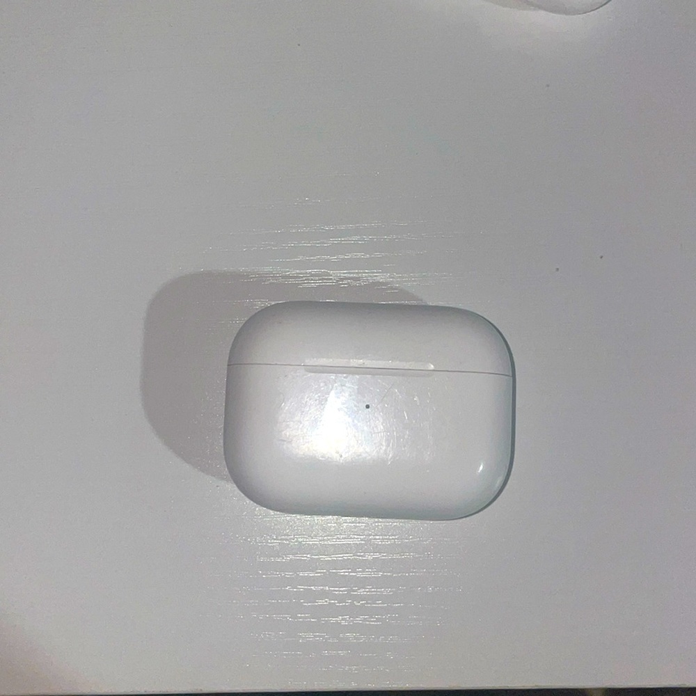 apple air pod charging case